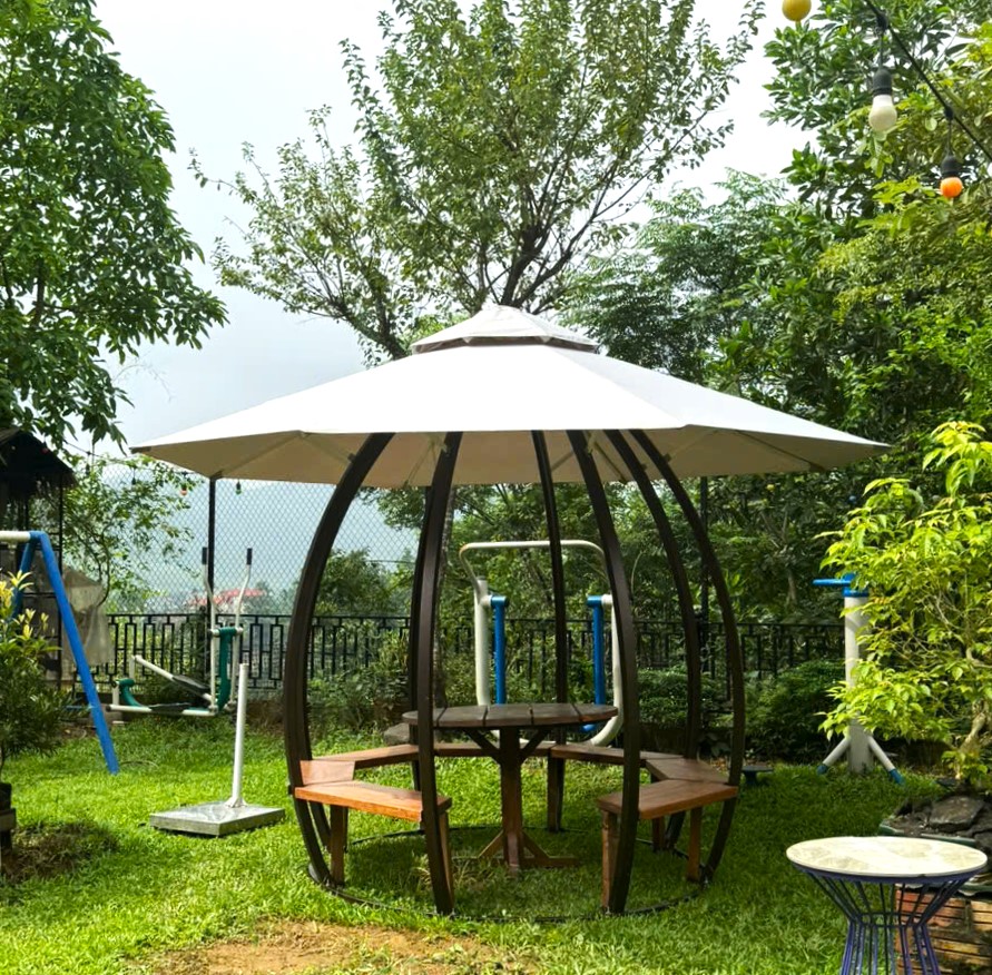 Chòi gỗ củ hành tây