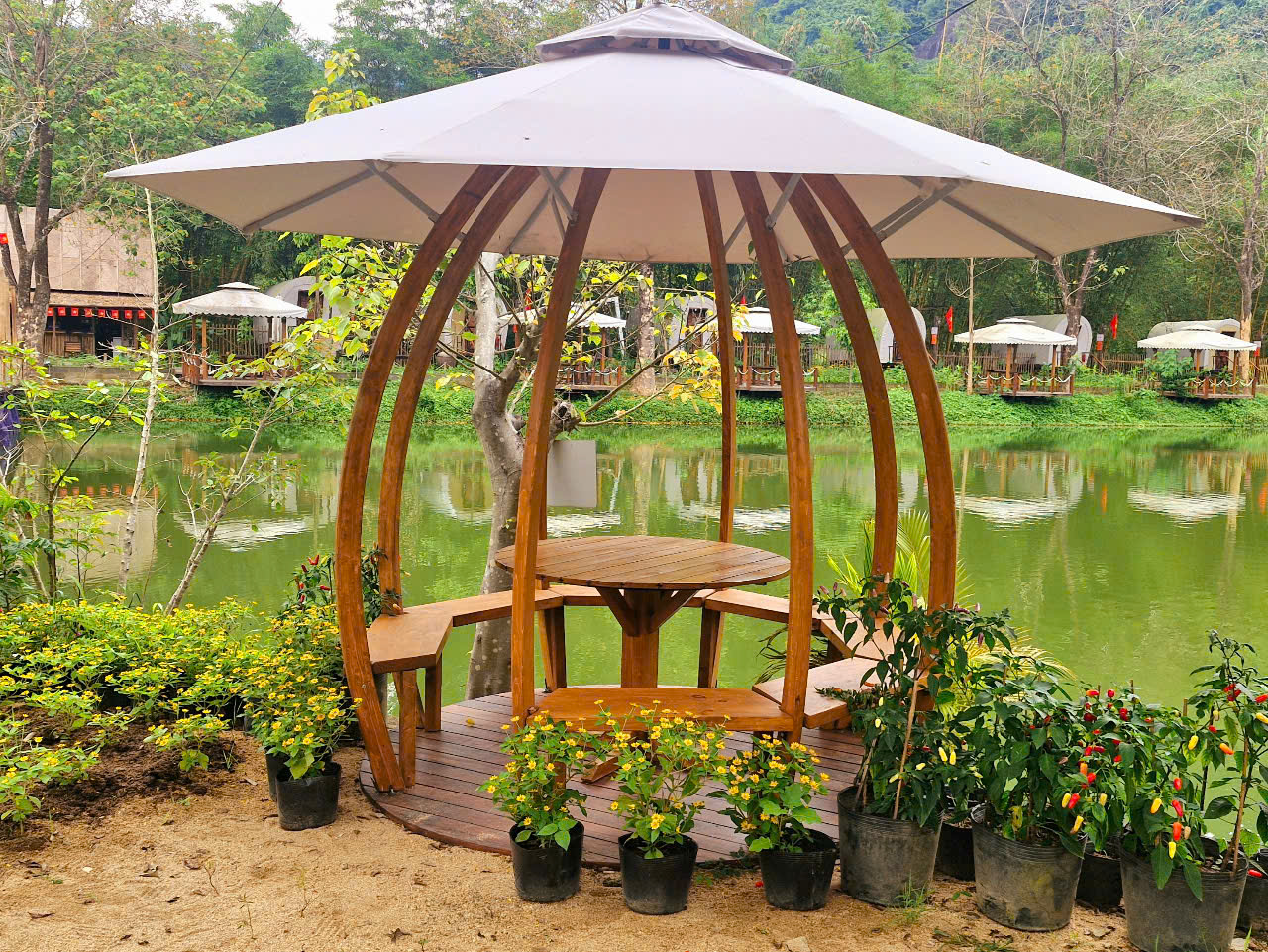 Chòi Củ Hành Tây